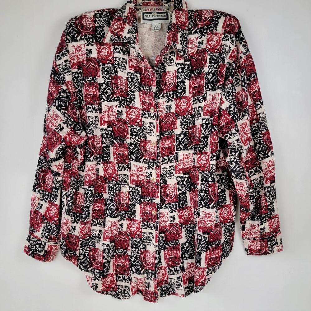 Silk Exchange Vintage Black and Red Patterned Button Down Top, EUC, size Large